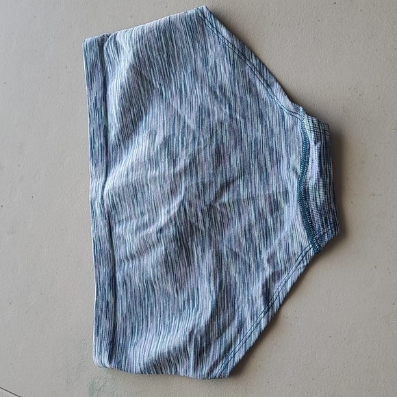 NWT VS Hiphugger Panties - Picture 4 of 5